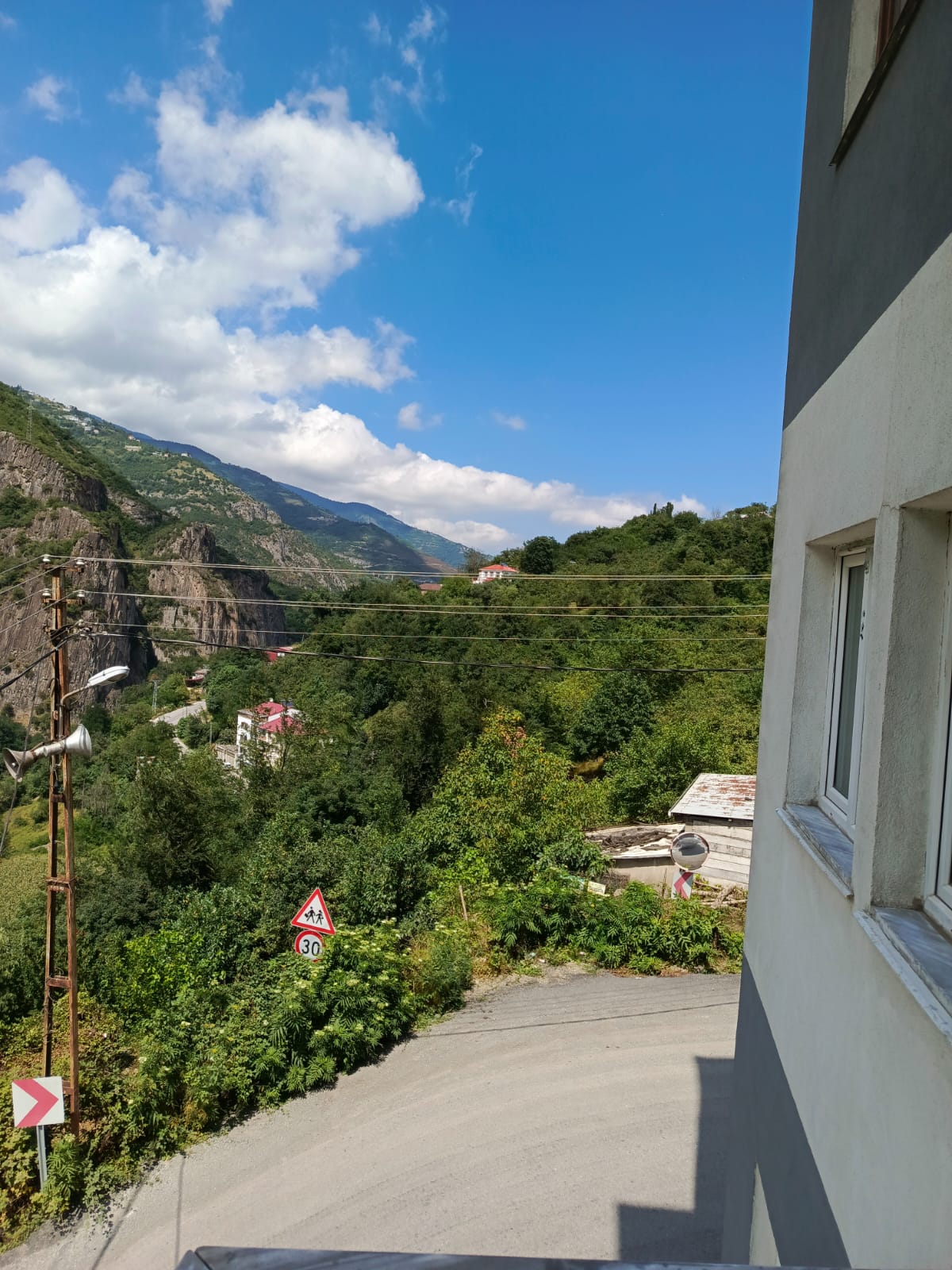 MABEL'DEN MAÇKA MERKEZ MAHALLESİNDE 3+1 SATILIK DAİRE